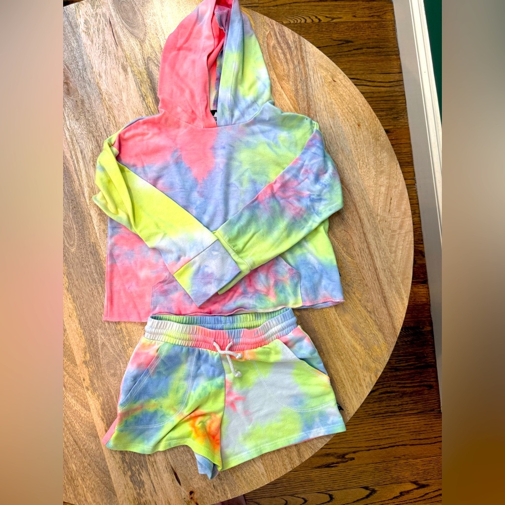 Pixie Lane Set - Multicolor Tie Dye Hoodie Sweatshirt and Shorts Set — Size 7